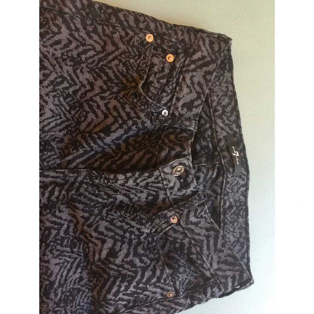 Womens Seven print jeans‎ size 26